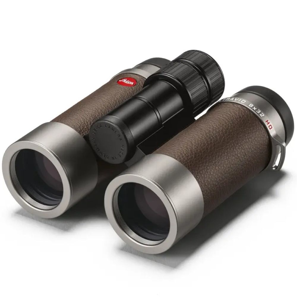 Leica Ultravid HD-Plus 8x32 Costum - liegend
